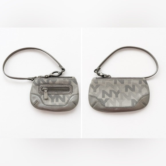 New York & Company Handbags - New York & Company wristlet. Silver. Very cute.